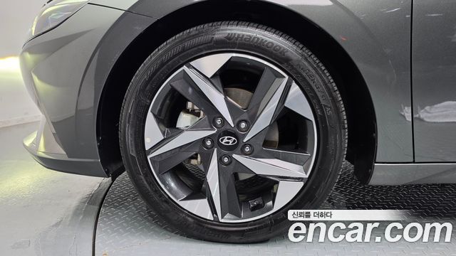 Hyundai Avante (CN7) 1.6 Inspiration 2022 — фото 5