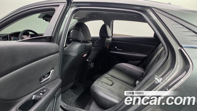 Hyundai Avante (CN7) 1.6 Inspiration 2022 — фото 12