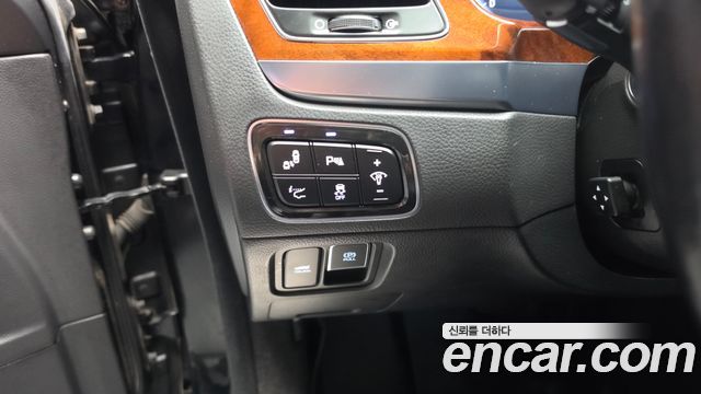 Hyundai Equus (New) VS500 Prestige 2013 — фото 17
