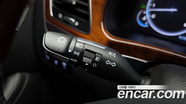 Hyundai Equus (New) VS500 Prestige 2013 — фото 37