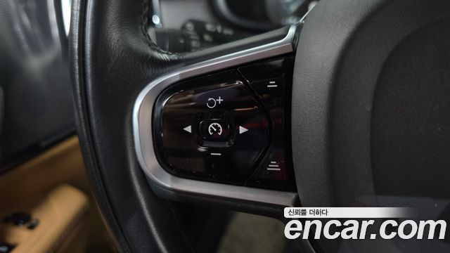 Volvo V90 Cross Country T5 Pro AWD 2019 — фото 16