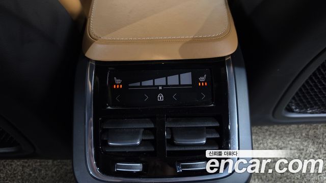 Volvo V90 Cross Country T5 Pro AWD 2019 — фото 38