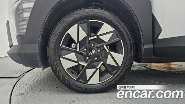 Hyundai Kona (SX2) Gasoline 1.6 Turbo 2WD Modern 2023 — фото 5