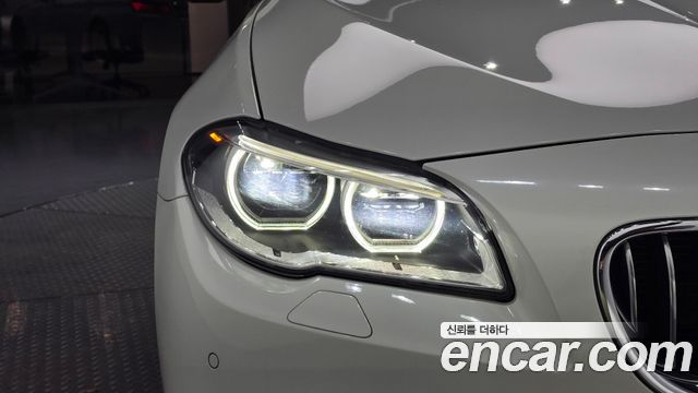 BMW 5 Series (F10) 528i M Aero Dynamic 2016 — фото 22