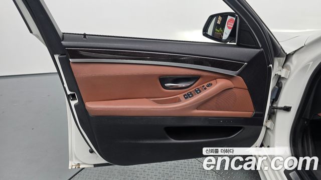 BMW 5 Series (F10) 528i M Aero Dynamic 2016 — фото 24