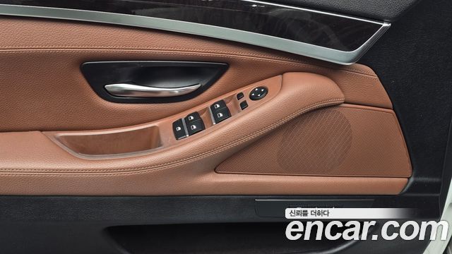 BMW 5 Series (F10) 528i M Aero Dynamic 2016 — фото 27