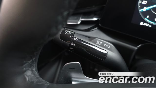 Kia Niro Prestige 2024 — фото 34