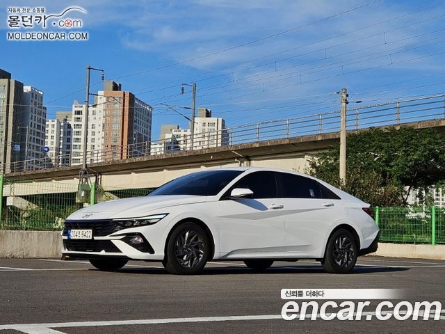 Hyundai Avante (CN7) 1.6 Modern