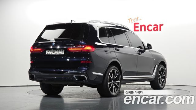 BMW X7 (G07) xDrive 40i M Sport 6STR 2021 — фото 2