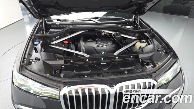 BMW X7 (G07) xDrive 40i M Sport 6STR 2021 — фото 6