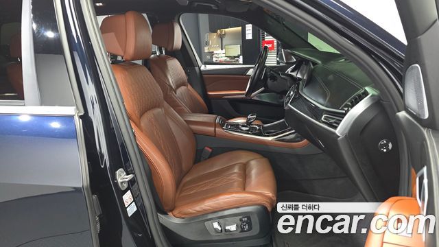 BMW X7 (G07) xDrive 40i M Sport 6STR 2021 — фото 11