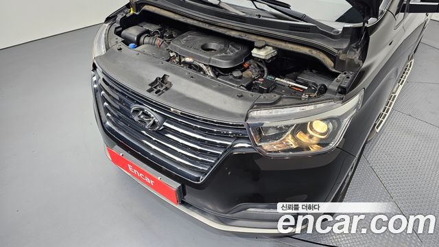 Hyundai Grand Starex 4WD Urban 9-Seater Exclusive 2019 — фото 6