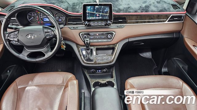 Hyundai Grand Starex 4WD Urban 9-Seater Exclusive 2019 — фото 7