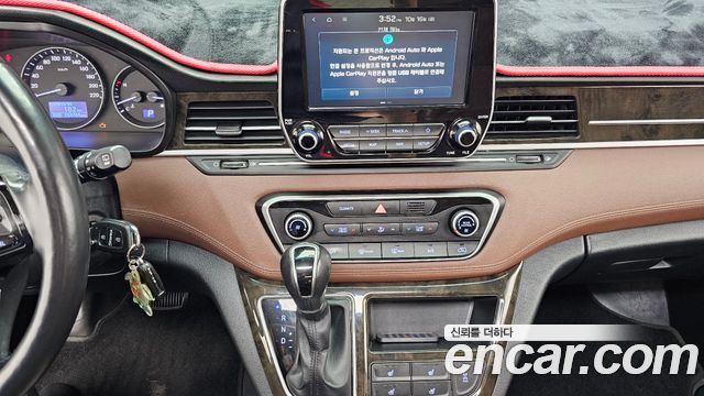 Hyundai Grand Starex 4WD Urban 9-Seater Exclusive 2019 — фото 18