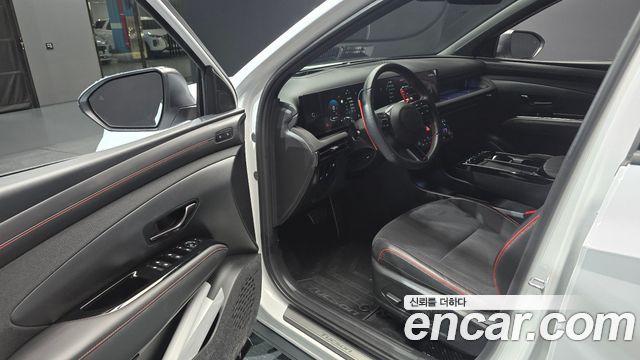 Hyundai Tucson (NX4) Gasoline 1.6 Turbo 2WD N Line Inspiration 2024 — фото 10