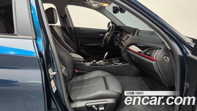BMW 1 Series (F20) 118d Sport 5Door 2017 — фото 11