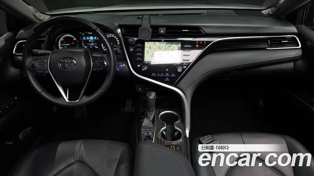 Toyota Camry (XV70) 2.5 XLE Hybrid 2018 — фото 7