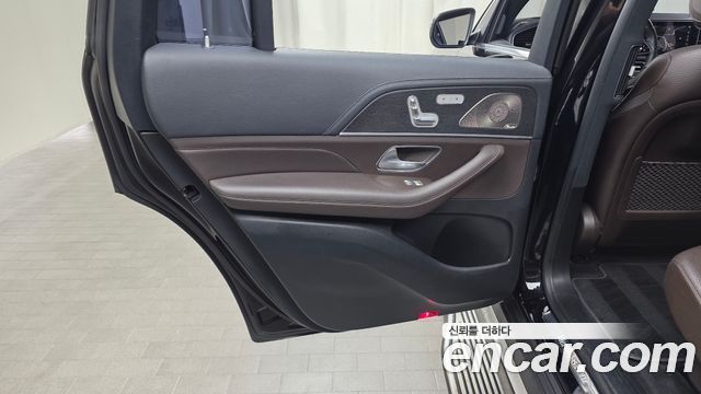 Mercedes-Benz GLS-Class (X167) GLS580 4MATIC 2022 — фото 25