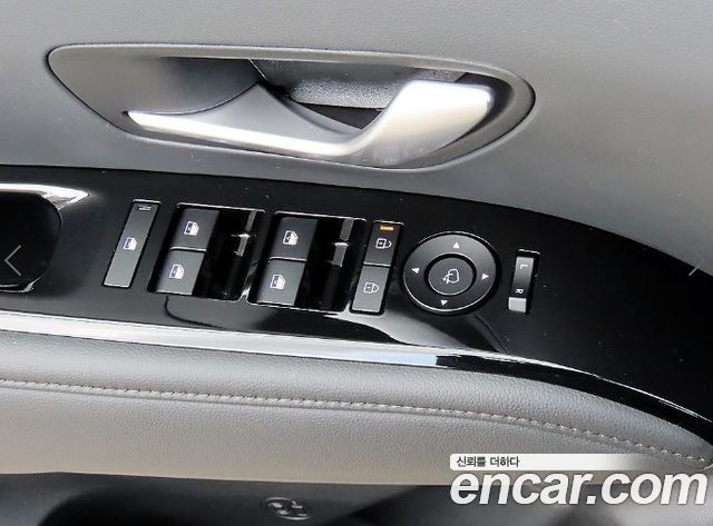 Hyundai Tucson (NX4) Gasoline 1.6 Turbo 2WD Premium 2025 — фото 15