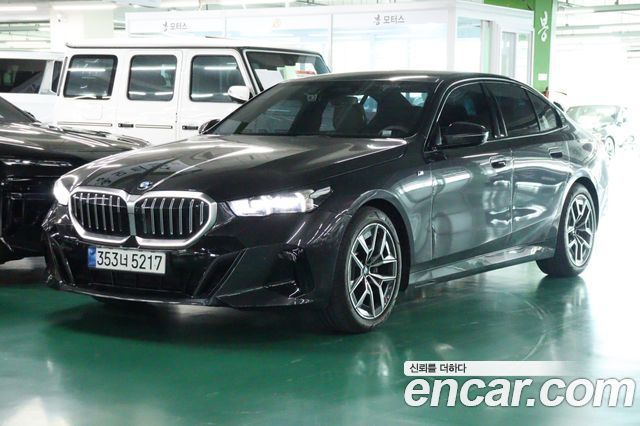 BMW 5 Series (G60) 520i M Sport 2024 — фото 2