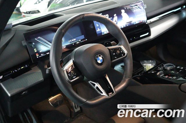 BMW 5 Series (G60) 520i M Sport 2024 — фото 10