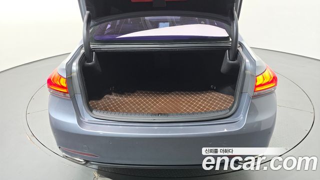 Hyundai Genesis (DH) G330 Premium AWD 2014 — фото 17