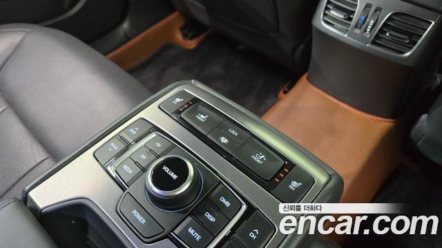 Hyundai Genesis (DH) G330 Premium AWD 2014 — фото 18