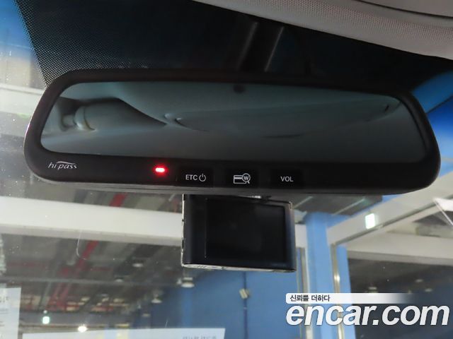 Hyundai Santa Fe The Prime Diesel 2.0 2WD Premium 2016 — фото 18