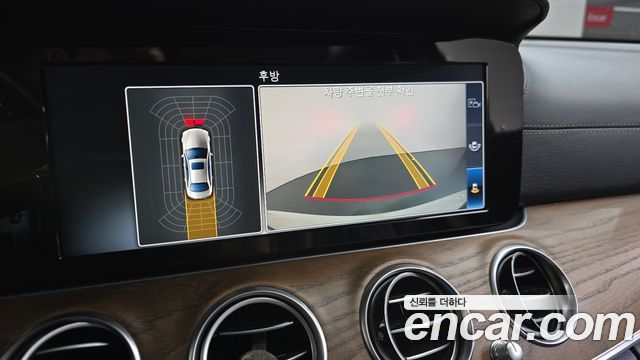Mercedes-Benz E-Class (W213) E220d Exclusive 2017 — фото 14