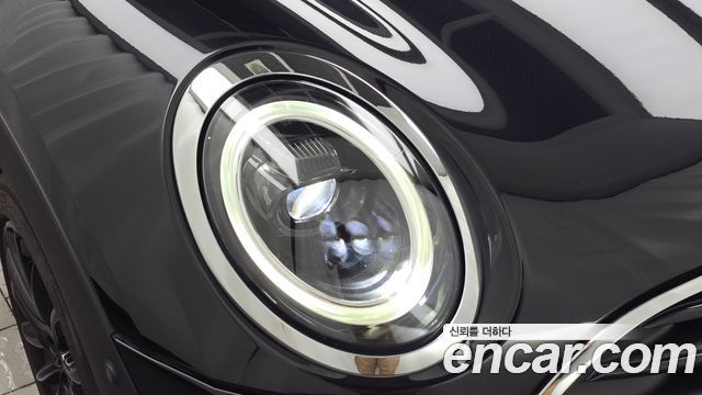 MINI Cooper Clubman Classic 2nd 2024 — фото 22