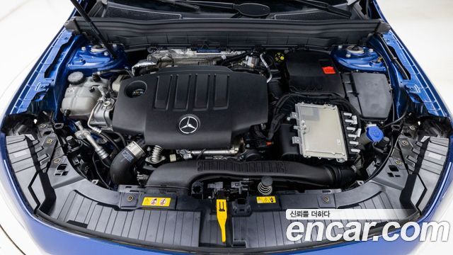 Mercedes-Benz GLB-Class (X247) GLB200 d 2025 — фото 6