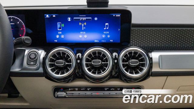 Mercedes-Benz GLB-Class (X247) GLB200 d 2025 — фото 20