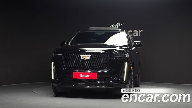Cadillac Escalade (V) 6.2 Sports Platinum 2023 — фото 3