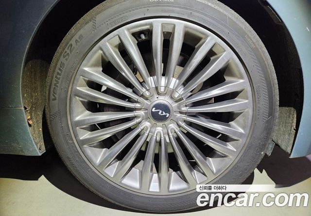 Kia K9 3.8 GDI AWD Grand Platinum 2019 — фото 16