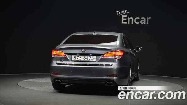 Hyundai i40 Saloon 2.0 GDi Premium 2012 — фото 4