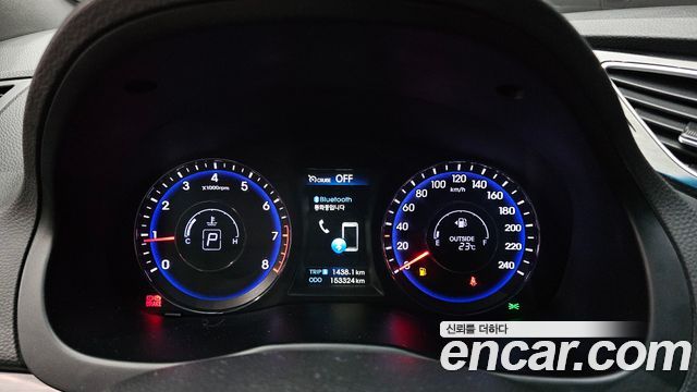 Hyundai i40 Saloon 2.0 GDi Premium 2012 — фото 8