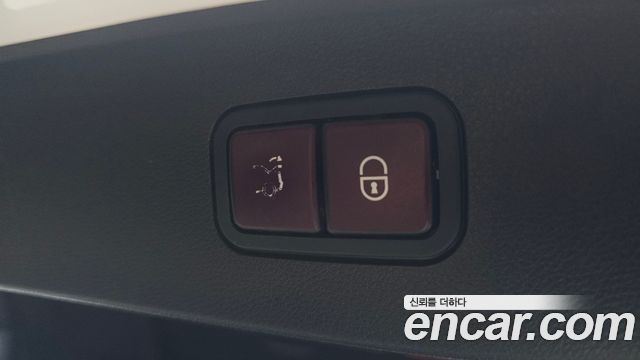 Mercedes-Benz E-Class (W212) E250 BlueTec 4MATIC AV 2016 — фото 18