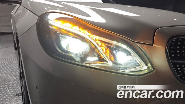 Mercedes-Benz E-Class (W212) E250 BlueTec 4MATIC AV 2016 — фото 22