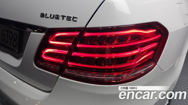 Mercedes-Benz E-Class (W212) E250 BlueTec 4MATIC AV 2016 — фото 23
