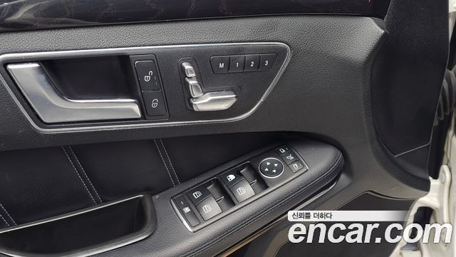 Mercedes-Benz E-Class (W212) E250 BlueTec 4MATIC AV 2016 — фото 29