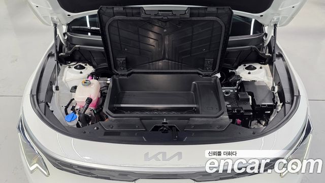 Kia Niro EV Air 2023 — фото 24