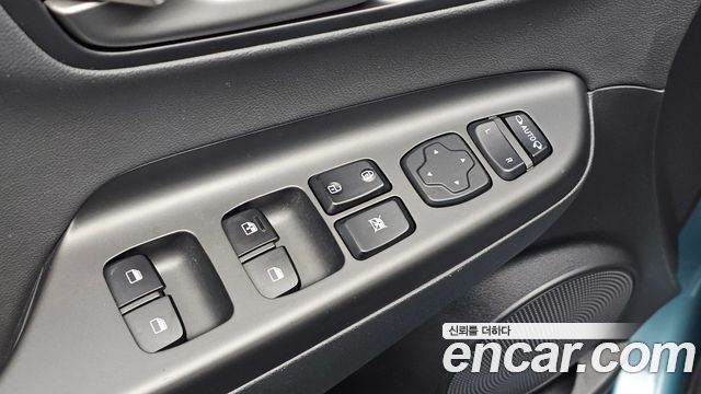 Hyundai Kona 1.6 Turbo 2WD Modern Tech 2019 — фото 12