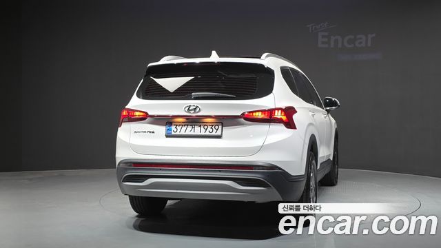 Hyundai Santa Fe HEV 1.6 2WD Exclusive 2022 — фото 4