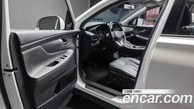 Hyundai Santa Fe HEV 1.6 2WD Exclusive 2022 — фото 10