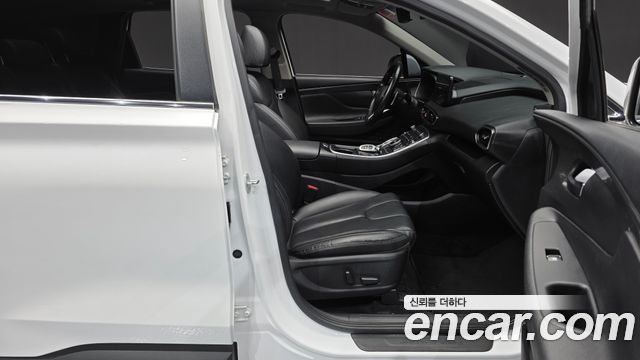 Hyundai Santa Fe HEV 1.6 2WD Exclusive 2022 — фото 11