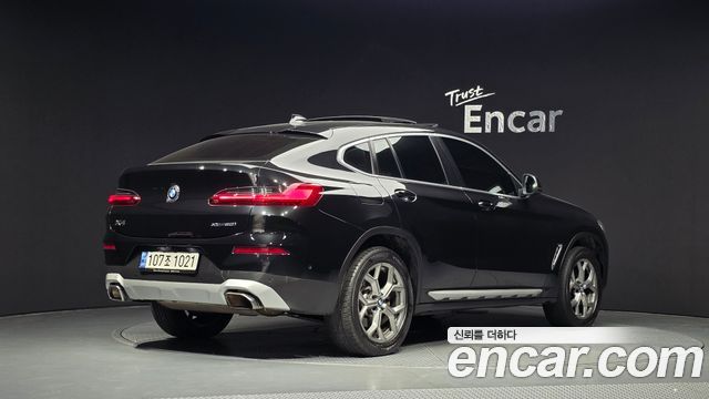 BMW X4 (G02) xDrive20i xLine 2022 — фото 2