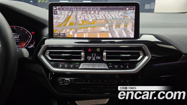 BMW X4 (G02) xDrive20i xLine 2022 — фото 15