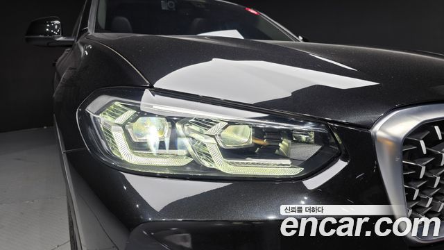 BMW X4 (G02) xDrive20i xLine 2022 — фото 22