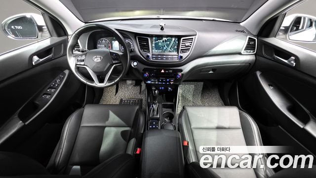 Hyundai Tucson Diesel 2.0 2WD Modern 2016 — фото 7
