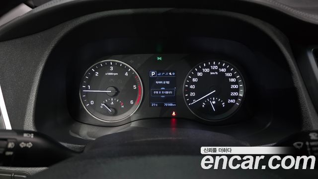 Hyundai Tucson Diesel 2.0 2WD Modern 2016 — фото 8
